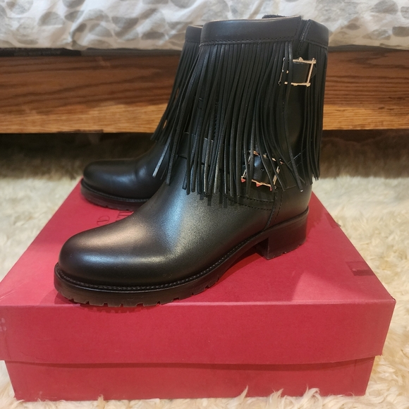 Valentino Garavani Black Ankle Boots with Fringe - Picture 2 of 5